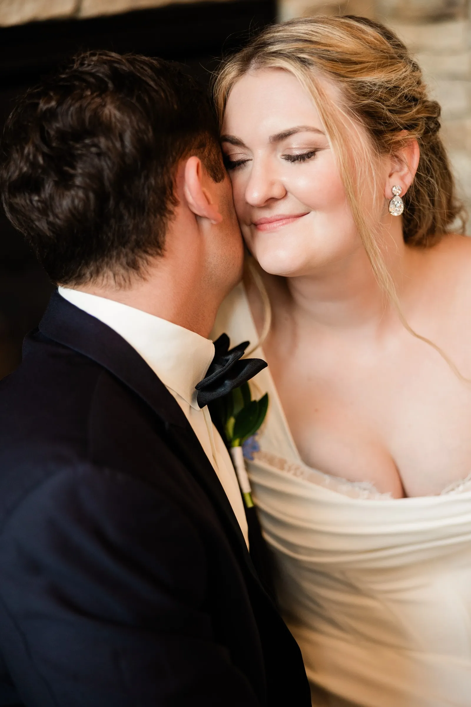 Lauren closes her eyes and smiles as Noah leans against her cheek — Tim Larsen Photography, Brainerd Lakes MN