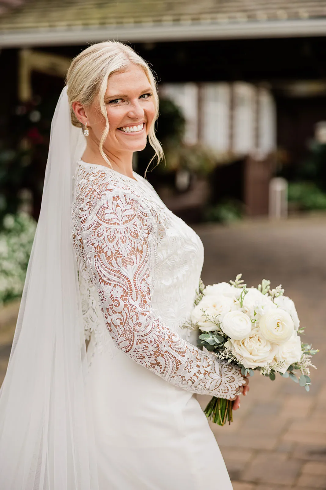 Bride and groom with parents — family portrait at Grand View Lodge — Tim Larsen Photography, Brainerd Lakes MN