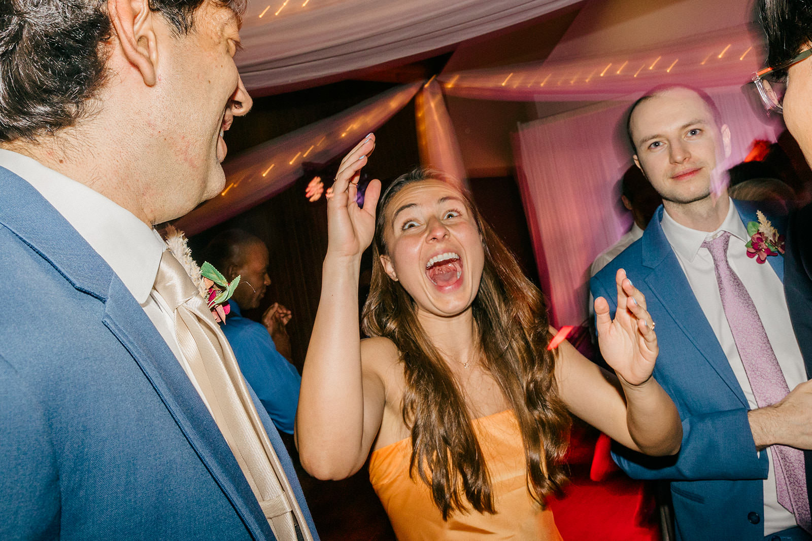 Guests celebrating on the dance floor — live band reception at Grand View Lodge — Tim Larsen Photography, Brainerd Lakes MN