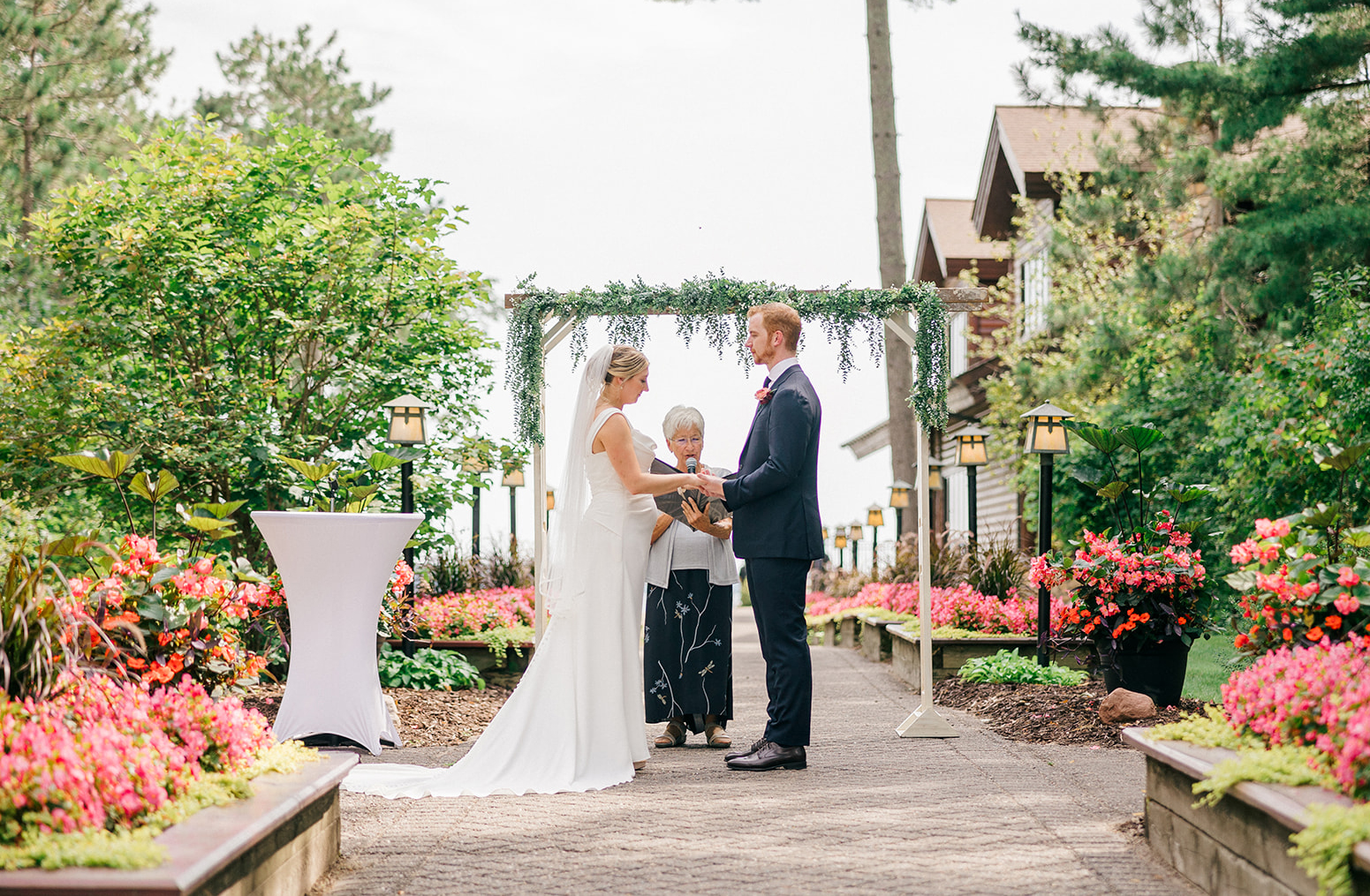 Grand View Lodge wedding — Tim Larsen Photography, Brainerd Lakes MN
